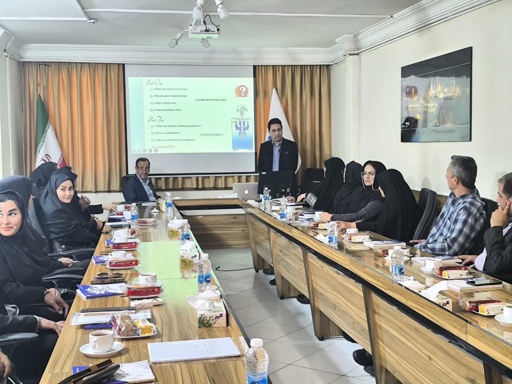 اولین جلسه سمینار رویکردی نوین به ذهن آلفا