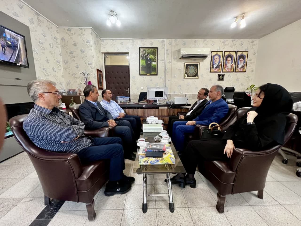 دیدار با رئیس آموزش وپرورش ناحیه 2 مشهد