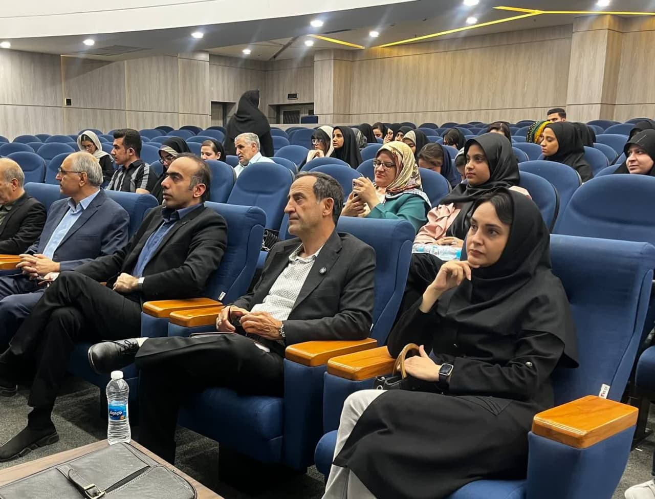 💠.. خبر:   برگزاری همایش انتخاب رشته دانشگاهی به همت موسسه آموزش عالی عطار و با همکاری هلدینگ . 